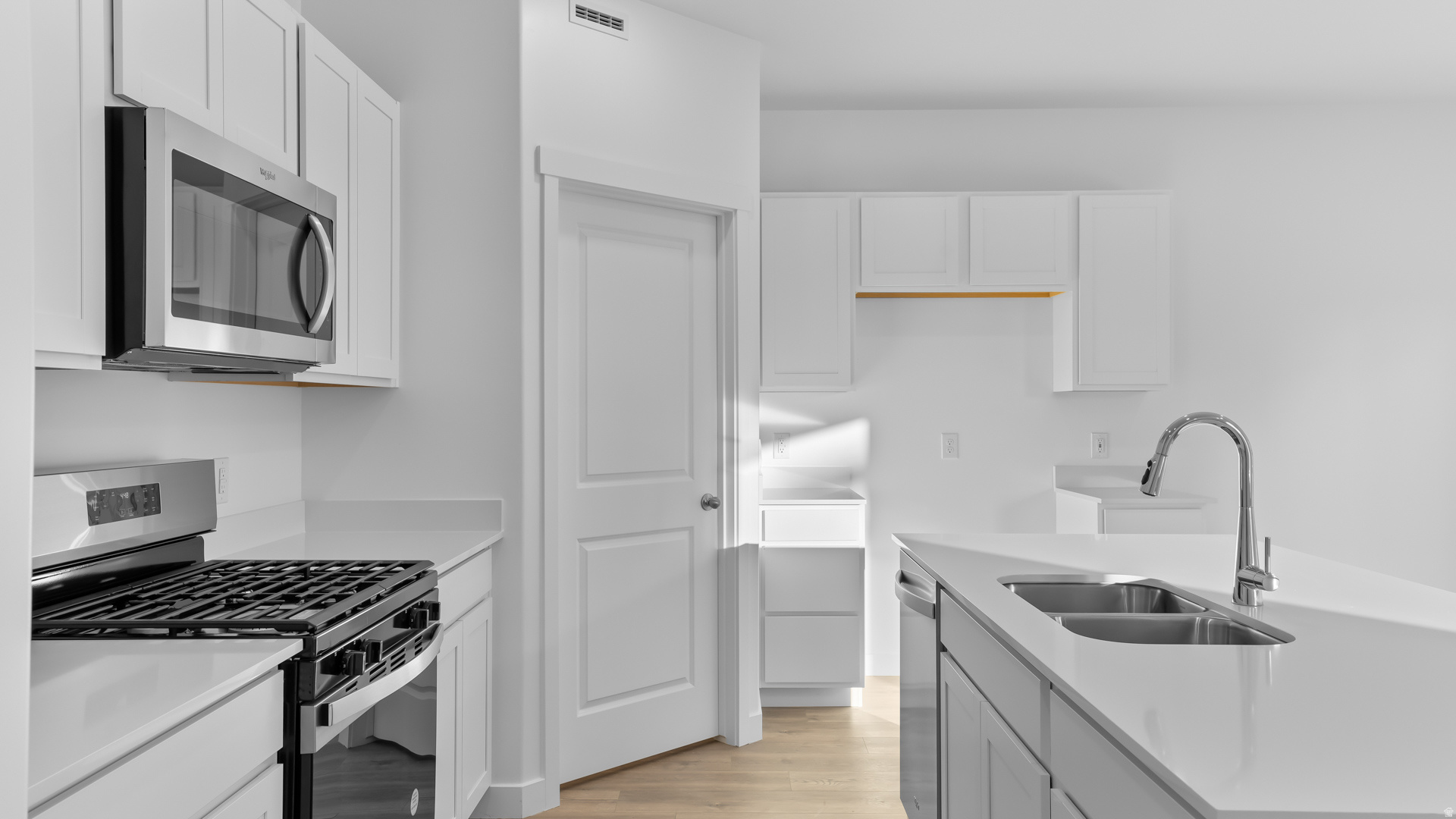 VIRIDIAN - Residential