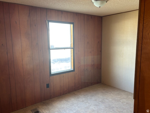 MILE HIGH VILLAGE - Residential