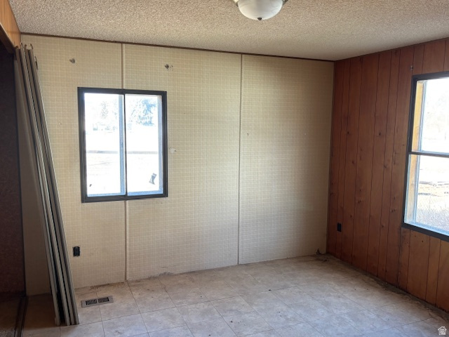 MILE HIGH VILLAGE - Residential