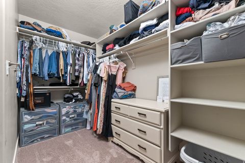 Tiny photo for 215 N 250 E, Salem, UT 84653 (MLS # 2148800)