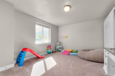 Tiny photo for 215 N 250 E, Salem, UT 84653 (MLS # 2148800)