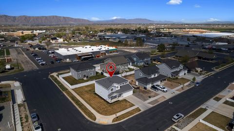 Tiny photo for 215 N 250 E, Salem, UT 84653 (MLS # 2148800)