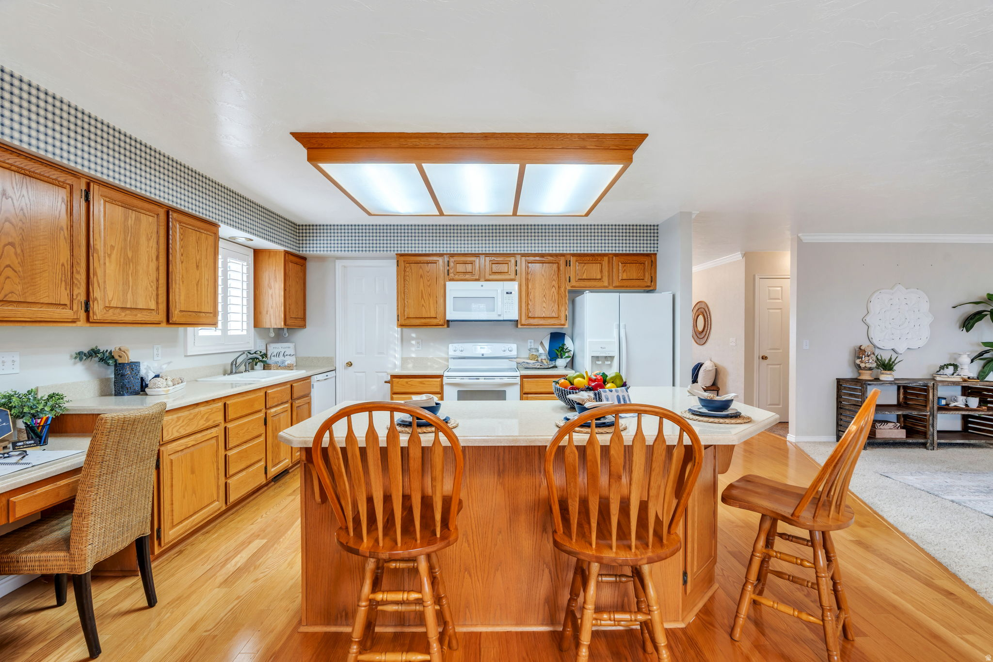 CORNERSTONE CONDO - Residential