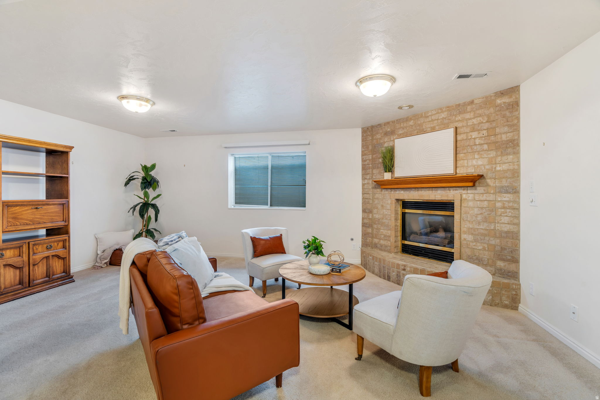 CORNERSTONE CONDO - Residential