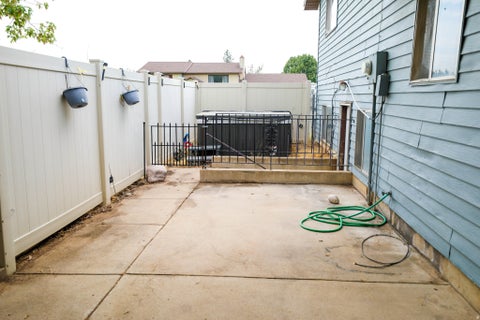 Tiny photo for 956 N 1175 W, Clinton, UT 84015 (MLS # 2177950)