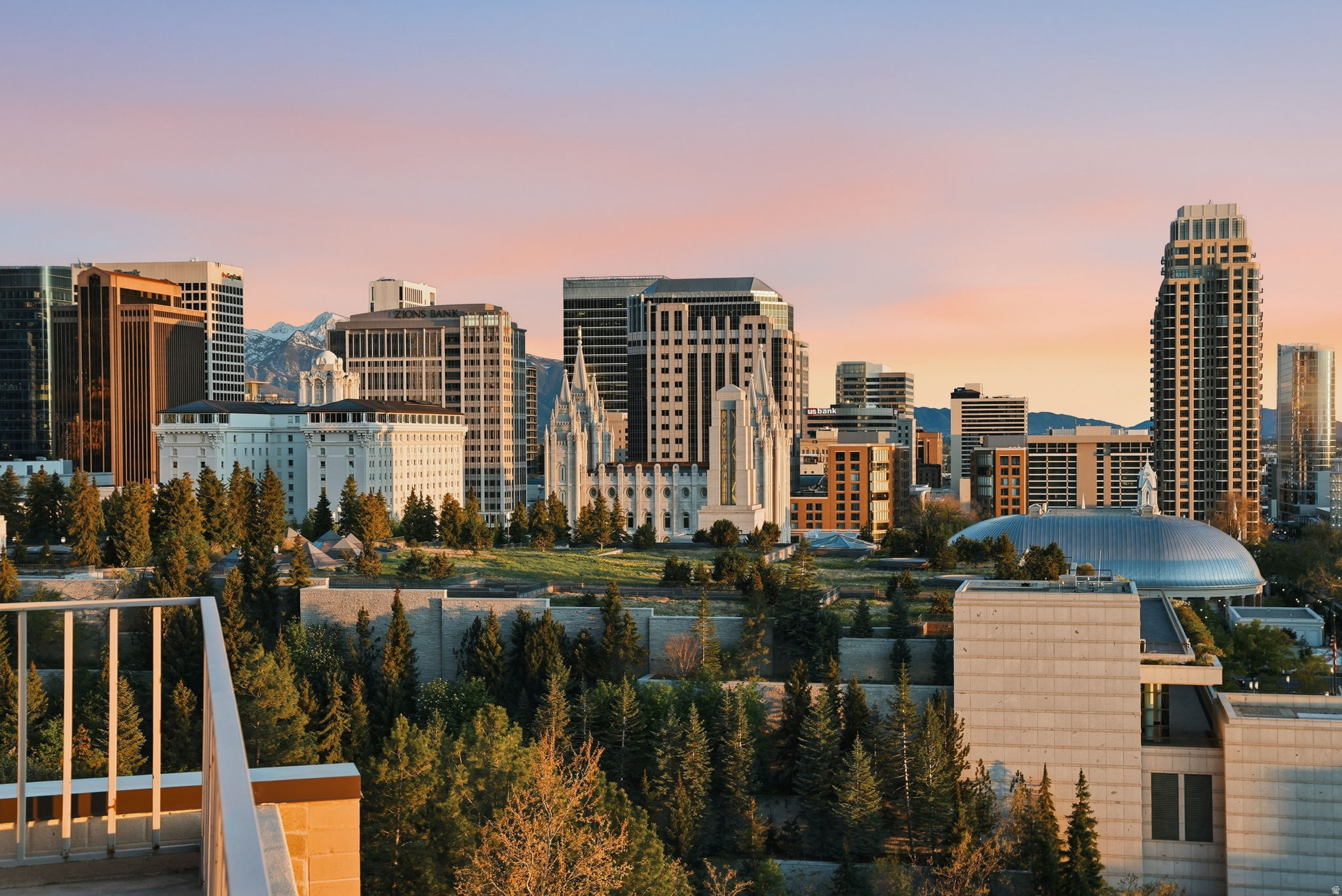 TREVI TOWERS CONDM - Residential