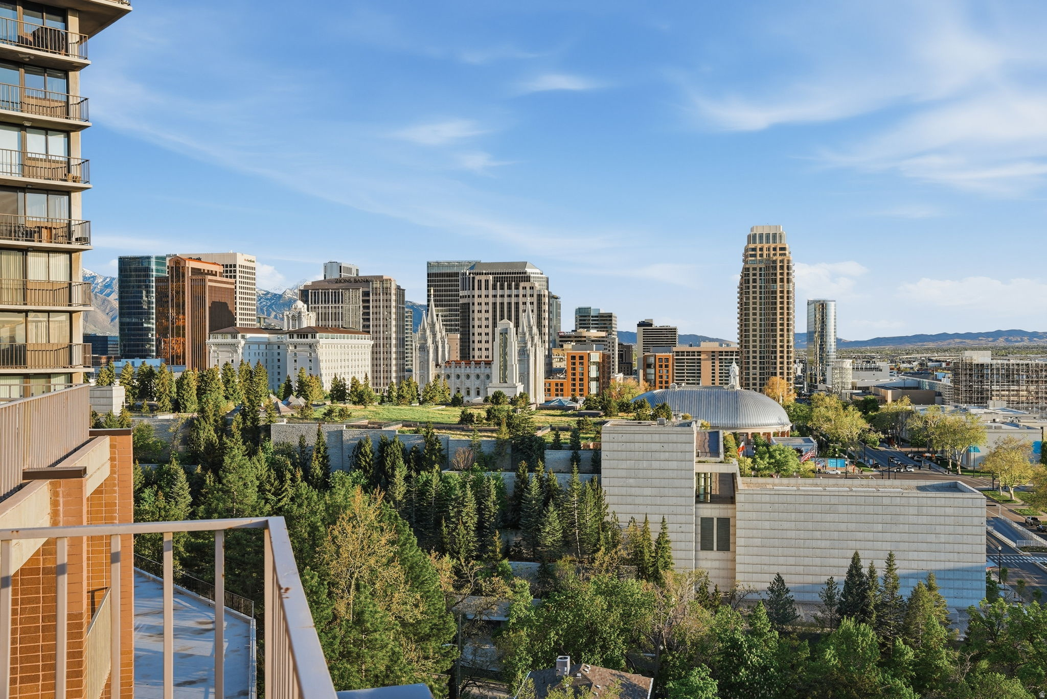 TREVI TOWERS CONDM - Residential