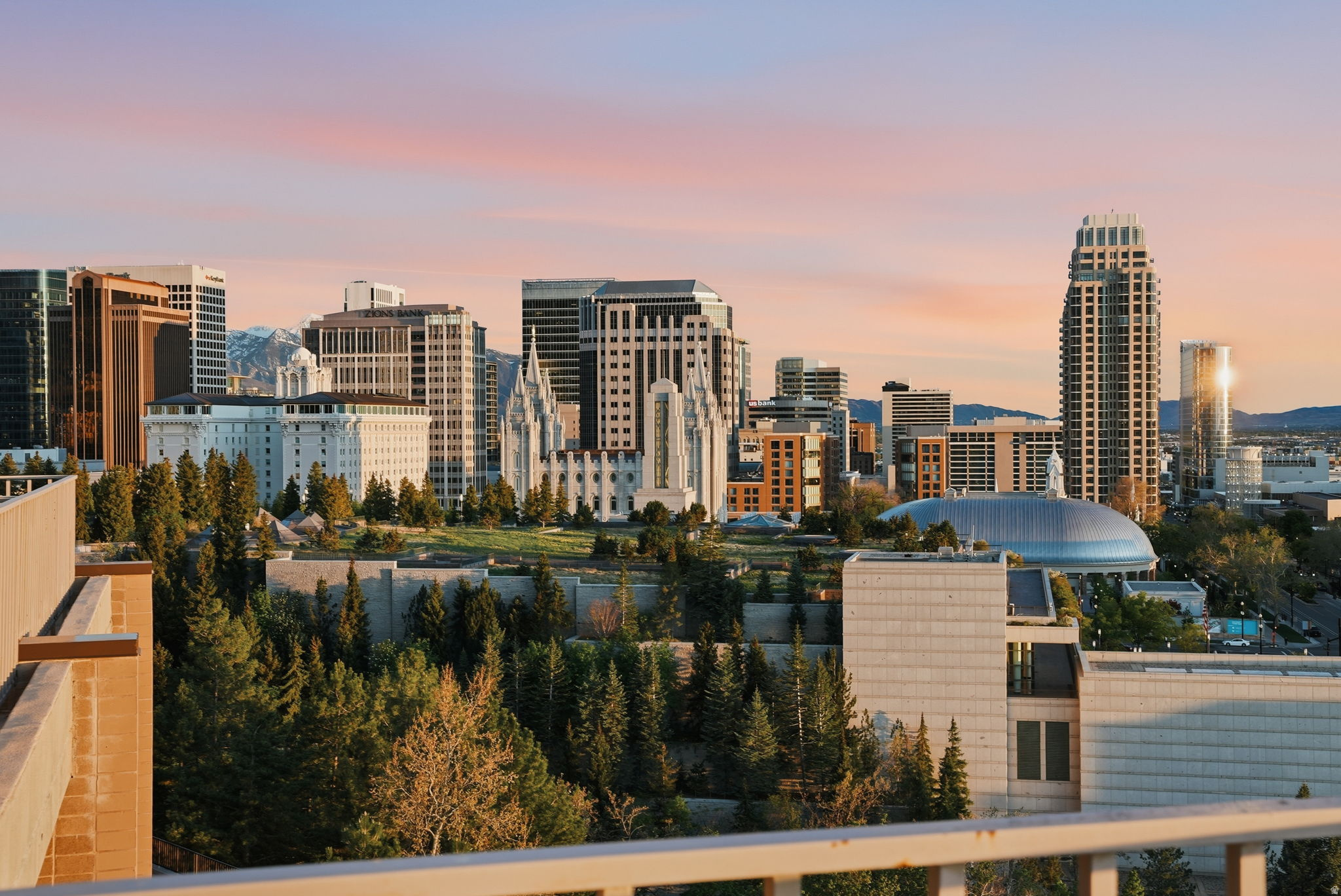 TREVI TOWERS CONDM - Residential
