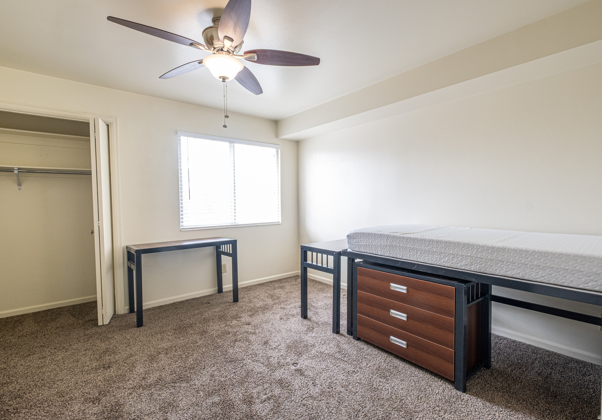 MONTERA CONDOS - Residential