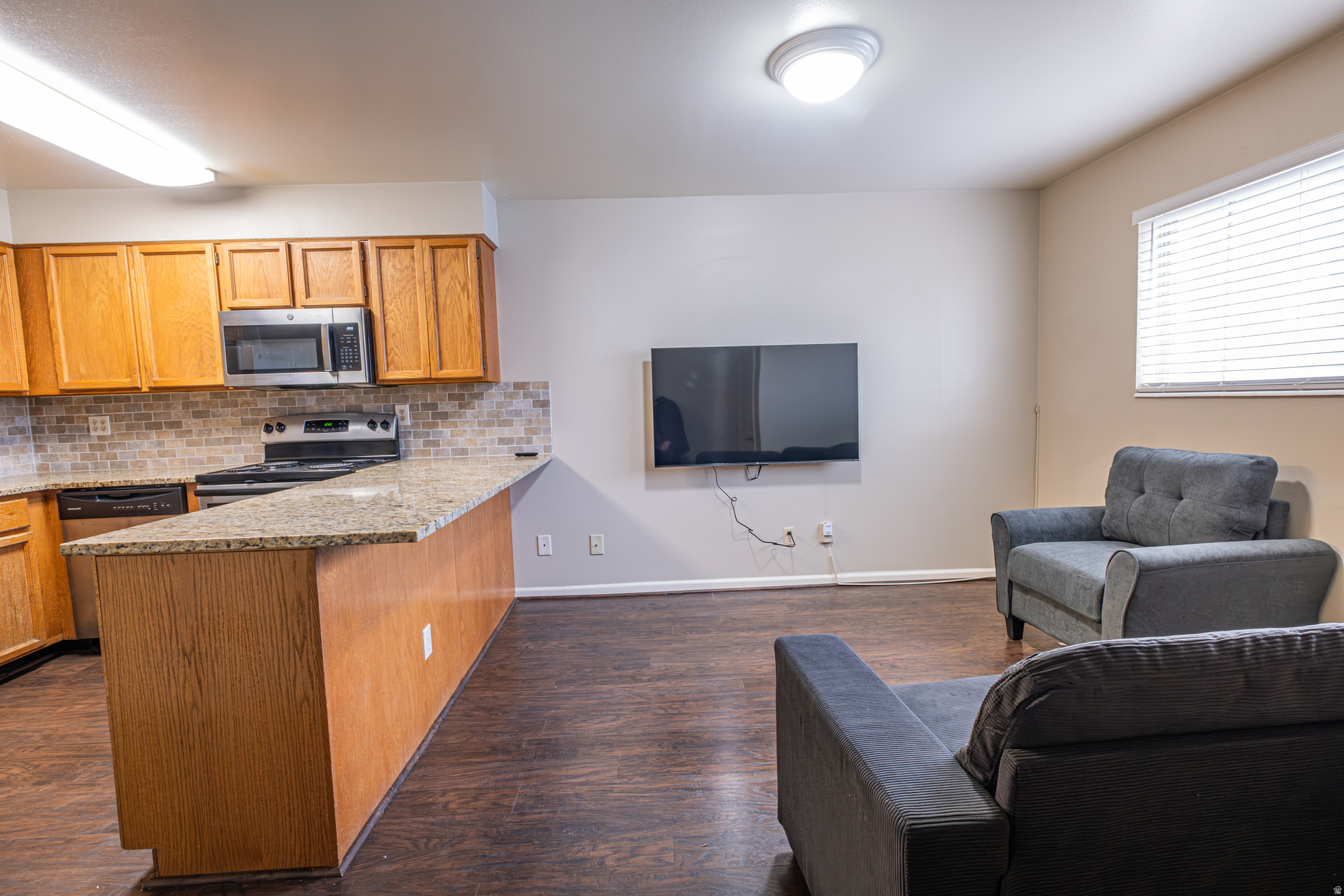 MONTERA CONDOS - Residential