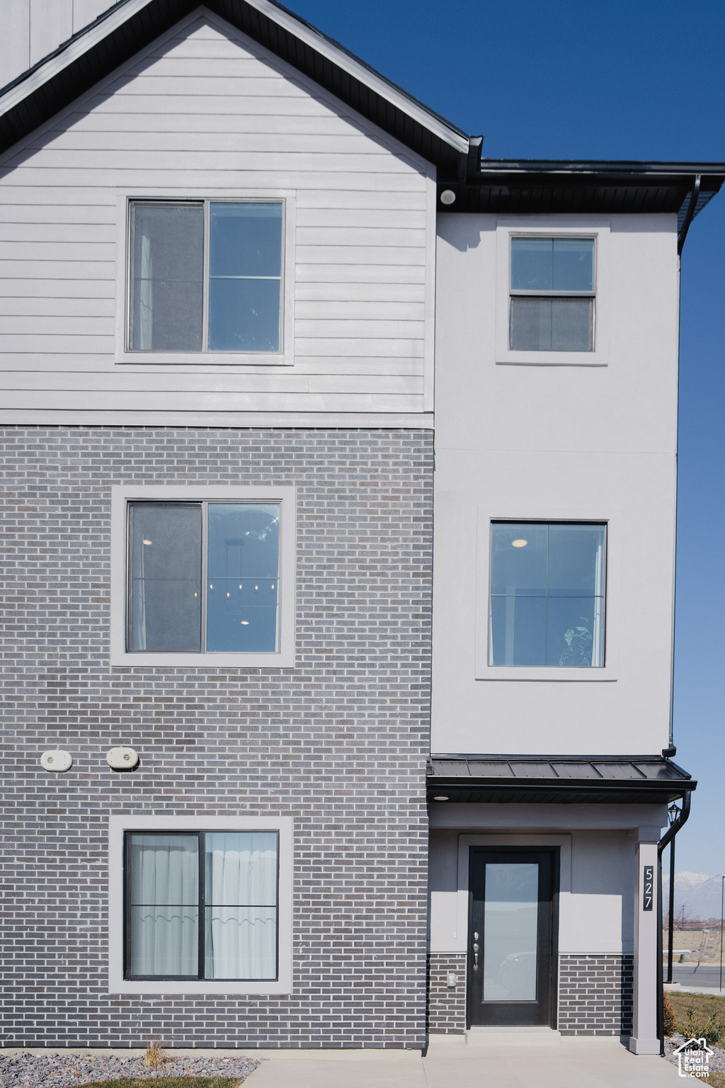 HAVEN OAKS - Residential