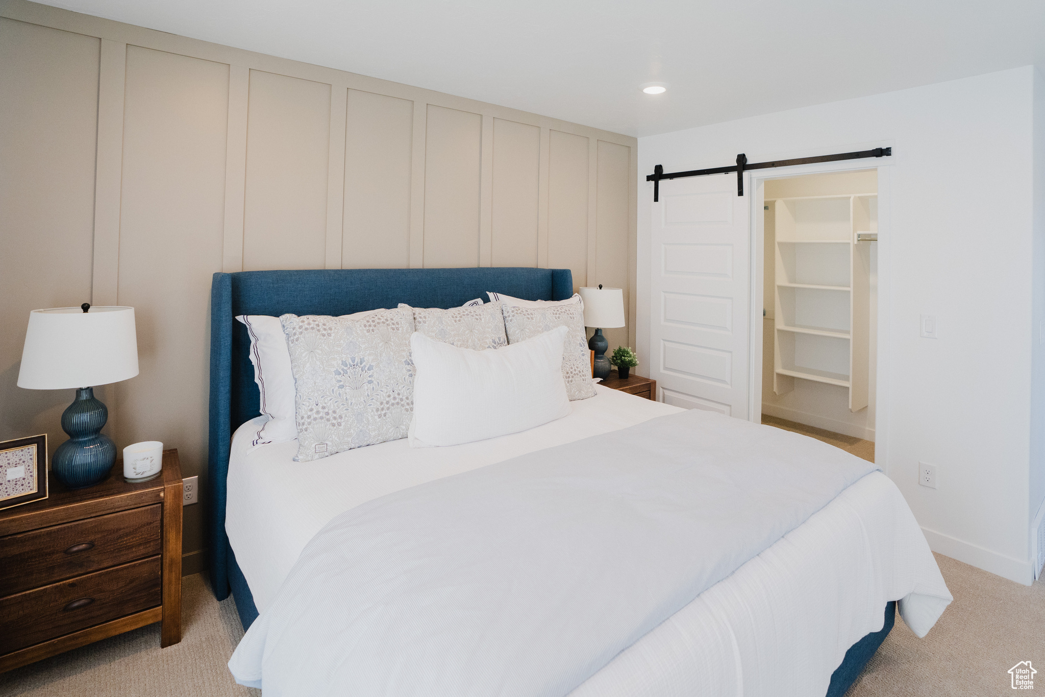 HAVEN OAKS - Residential