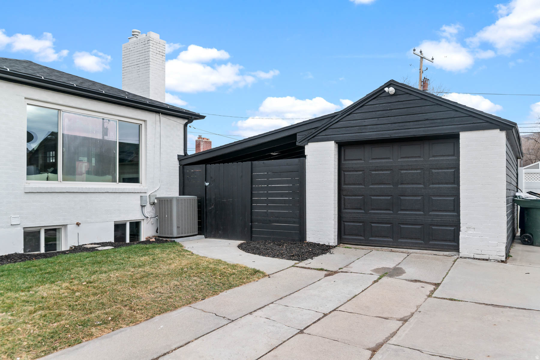 HIGHLAND PARK - Residential