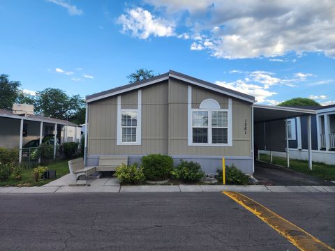 Mobile Home For Sale - 1281 W Chickadee St #51<br/> Salt Lake City, UT 84123