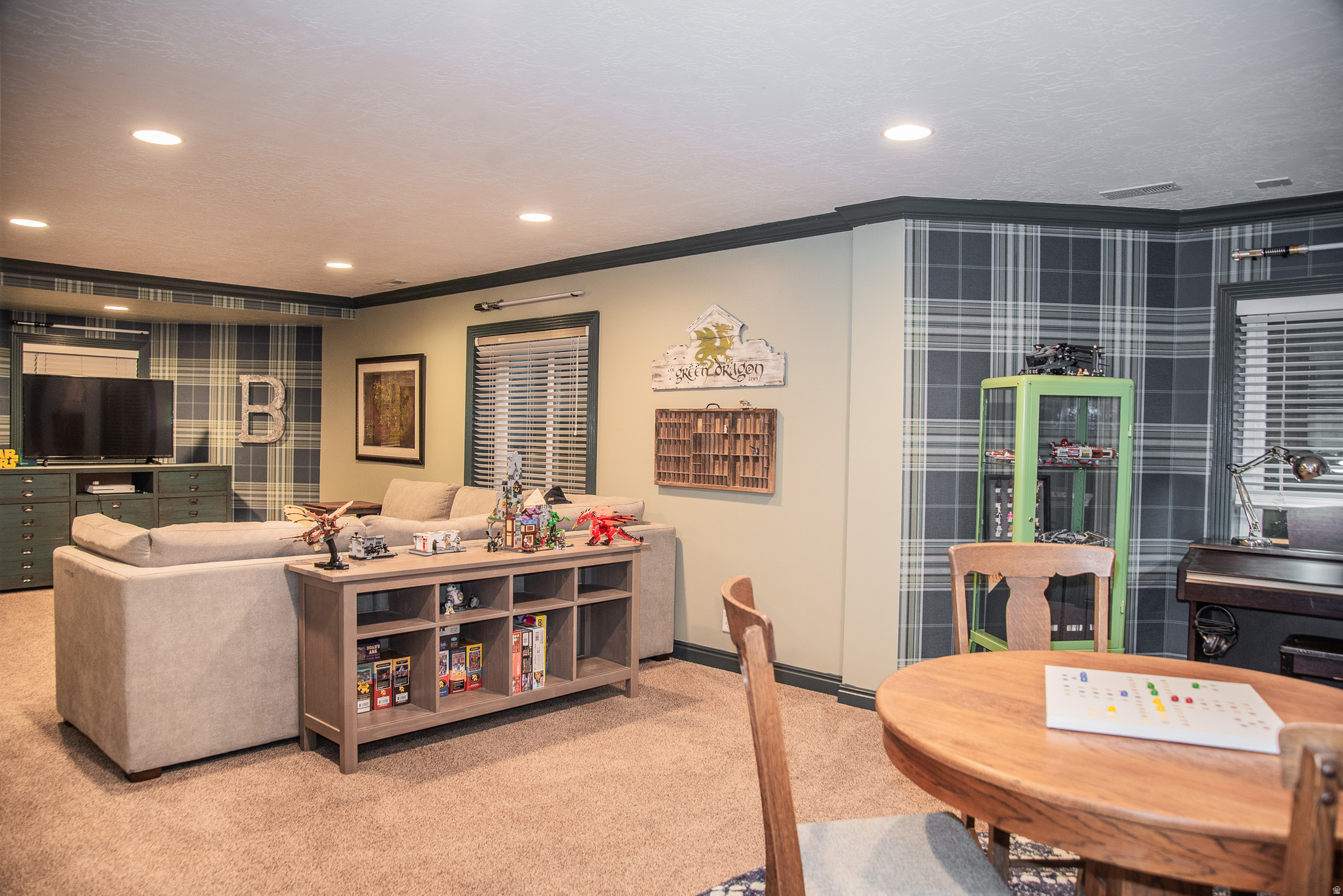 WILLOW CREEK HEIGHTS - Residential