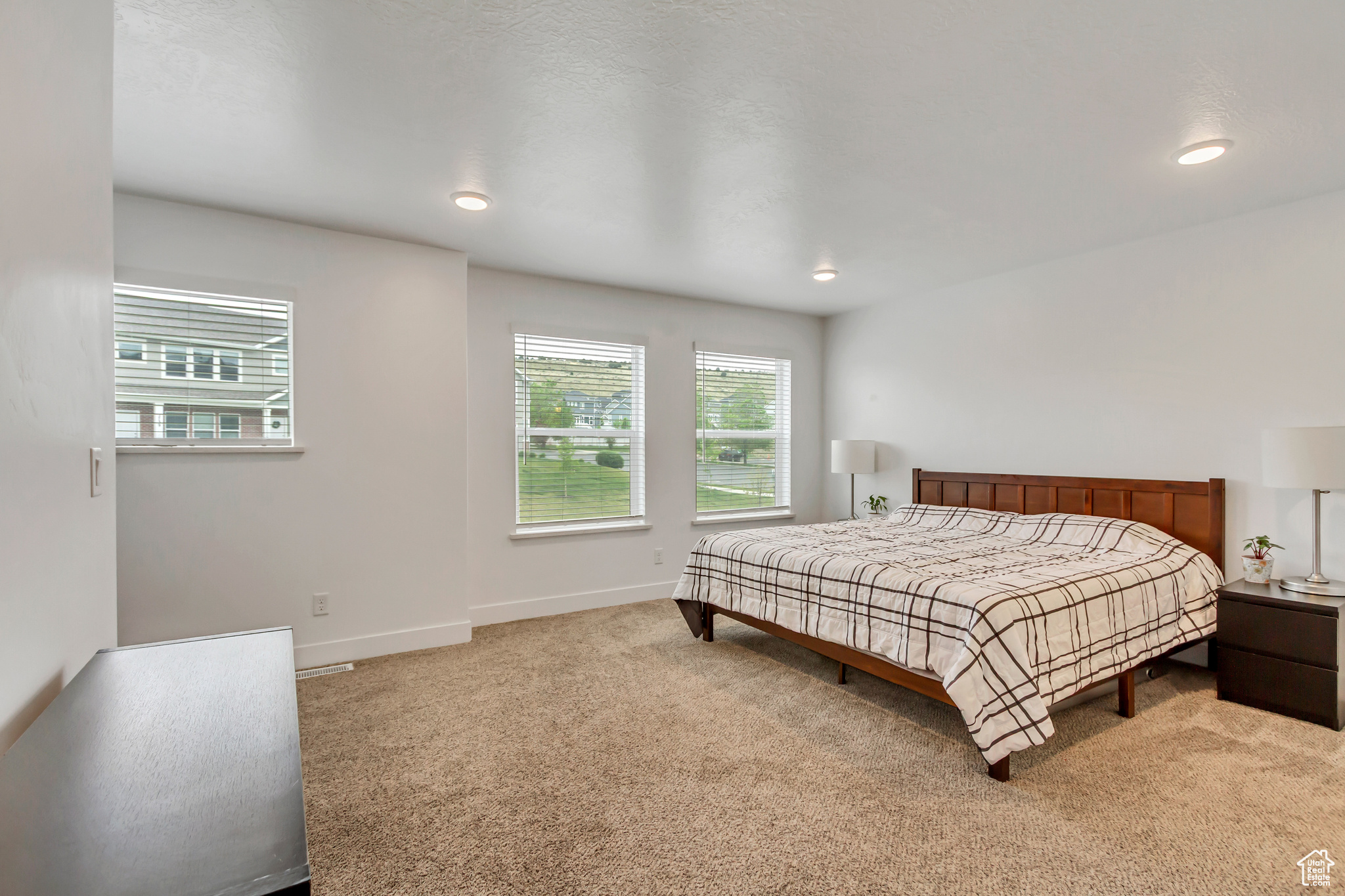 JUNIPER SPRINGS TOWN - Residential