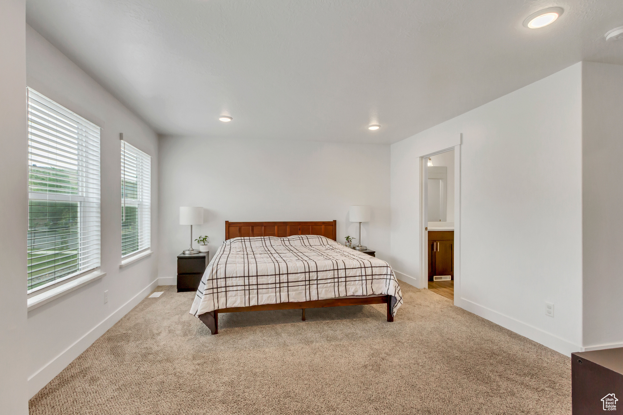 JUNIPER SPRINGS TOWN - Residential