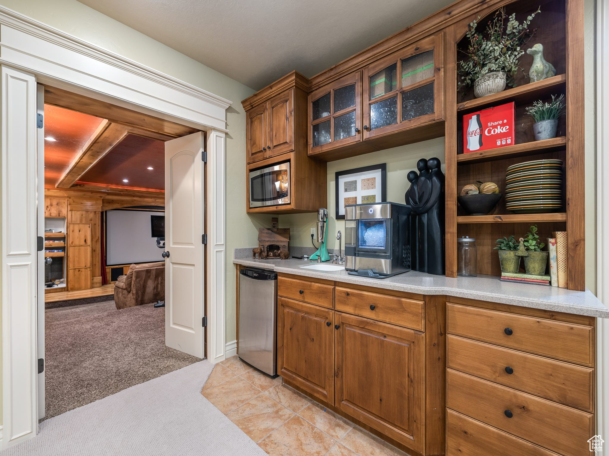 Elk Ridge, Utah 84651, United States, 8 Bedrooms Bedrooms, ,5 BathroomsBathrooms,Residential,Pending,43287