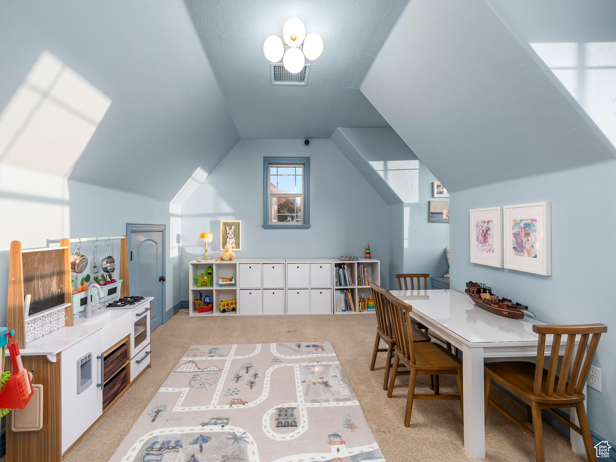 Elk Ridge, Utah 84651, United States, 8 Bedrooms Bedrooms, ,5 BathroomsBathrooms,Residential,Pending,43287