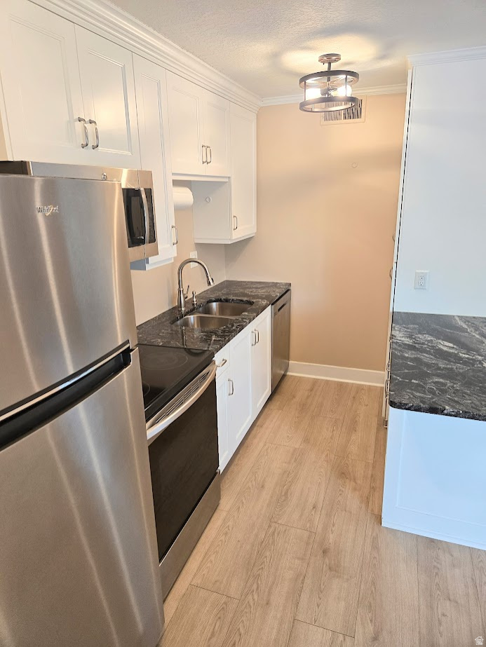 GOVERNORS ROW CONDOS - Residential