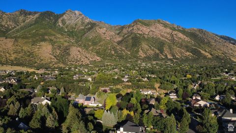 Tiny photo for 653 E HAMPTON CT, Alpine, UT 84004 (MLS # 2099682)