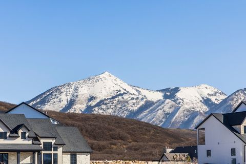 Tiny photo for 2568 E CANYON EDGE DR #8, Draper, UT 84020 (MLS # 2131459)