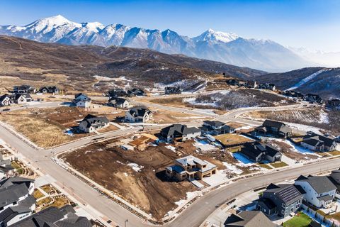 Photo of 2568 E CANYON EDGE DR #8, Draper, UT 84020 (MLS # 2131459)