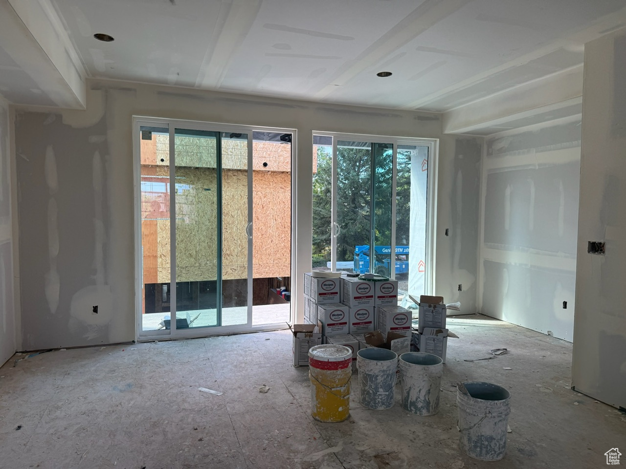 COTTAGES AT HOLLADAY - Residential