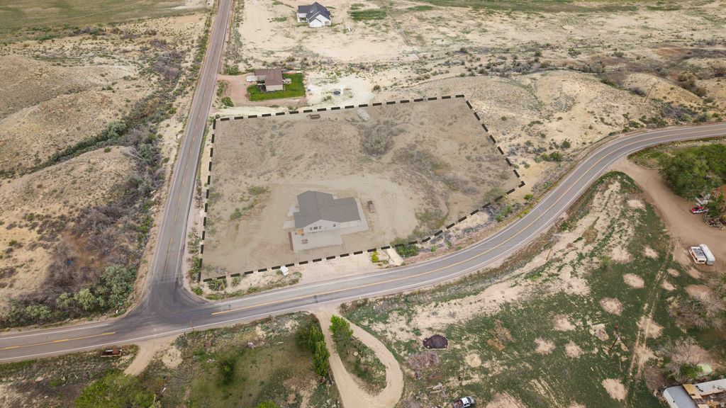 Photo of 2029 W MORTENSEN LN, Roosevelt, UT 84066 (MLS # 2160572)
