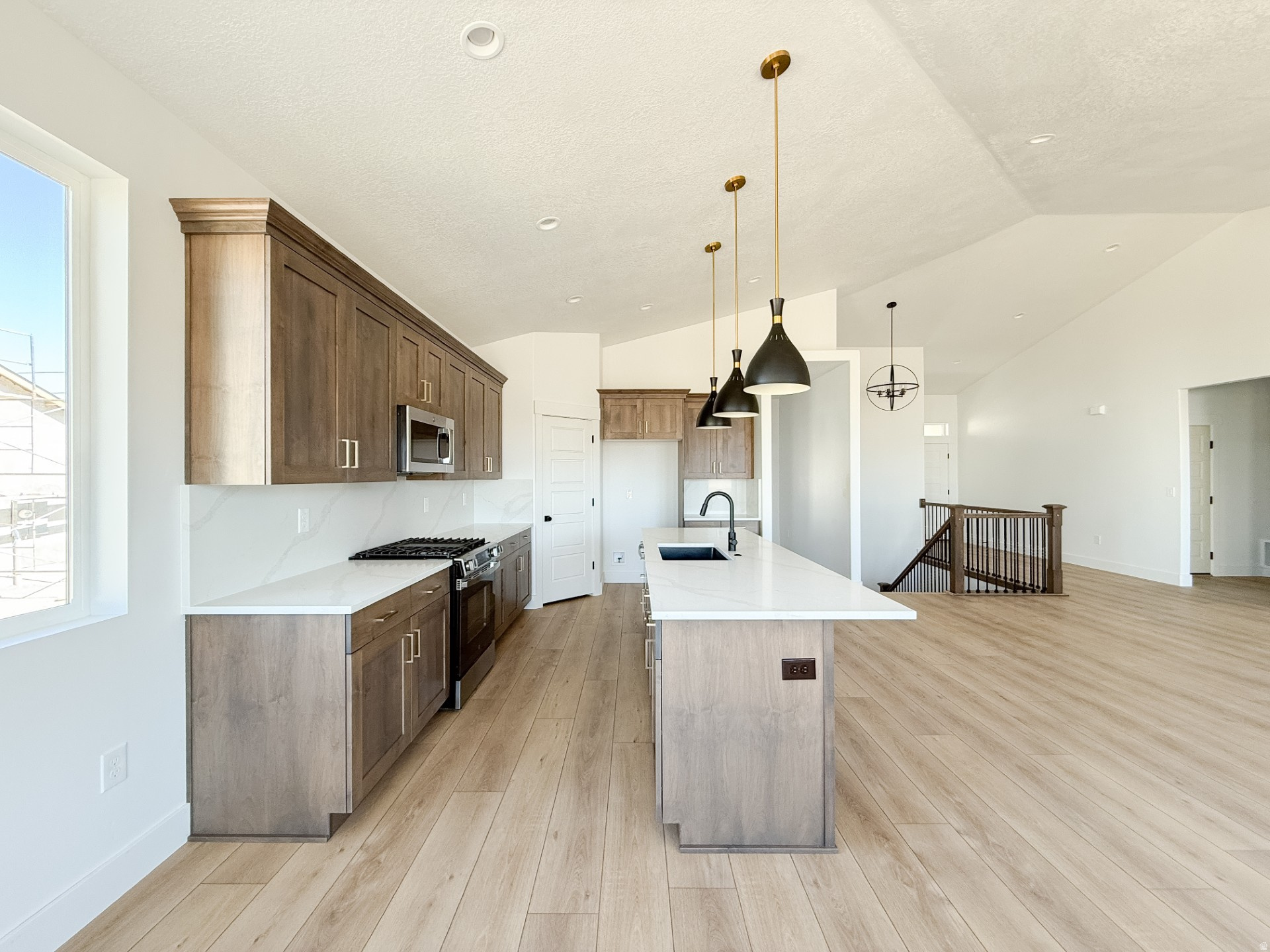 OVERLAKE ESTATES - Residential