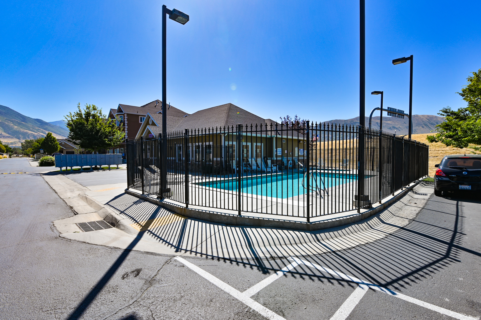 MEADOWS - Residential Lease