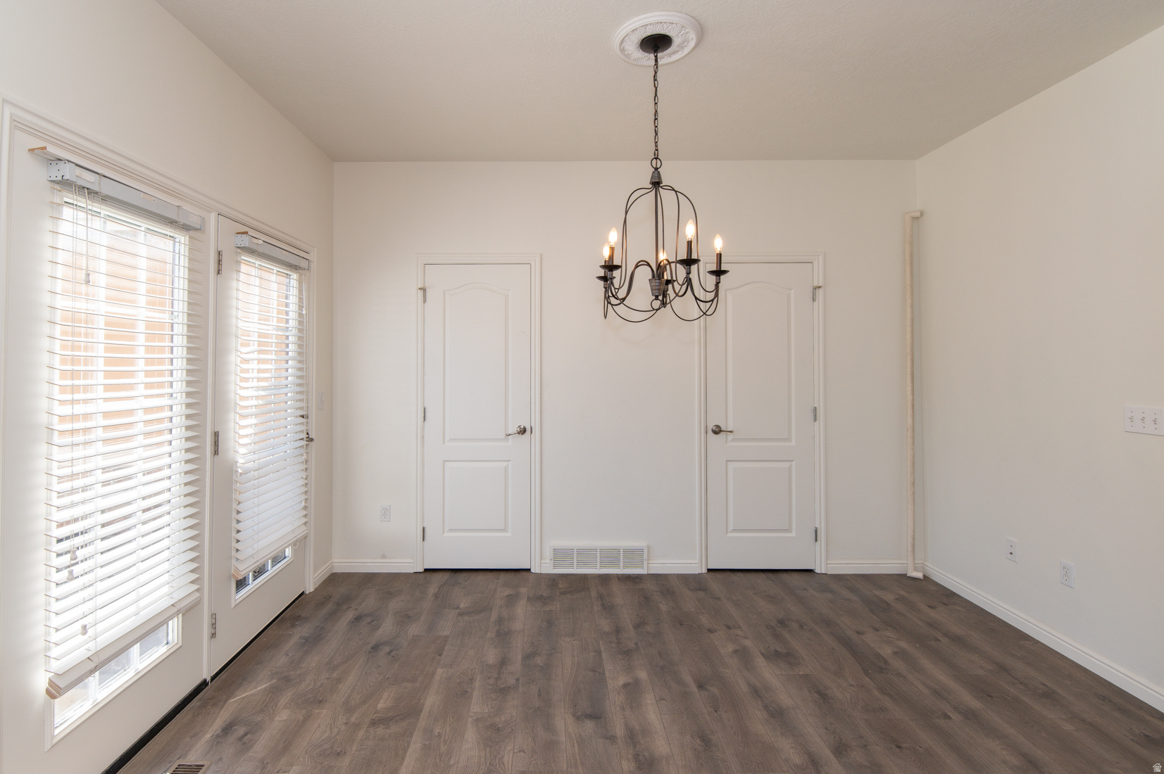 MEADOWS - Residential Lease