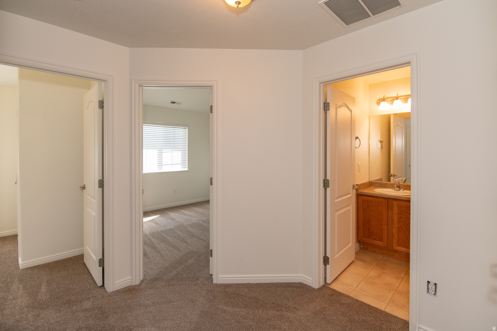 MEADOWS - Residential Lease