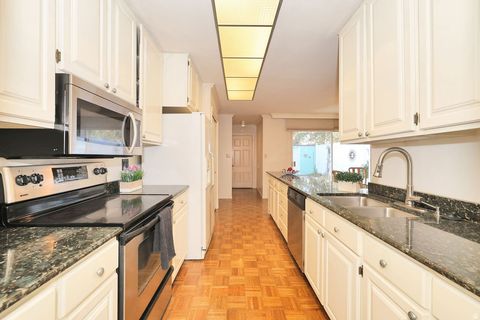 Tiny photo for 4145 S 635 E, Murray, UT 84107 (MLS # 2131402)