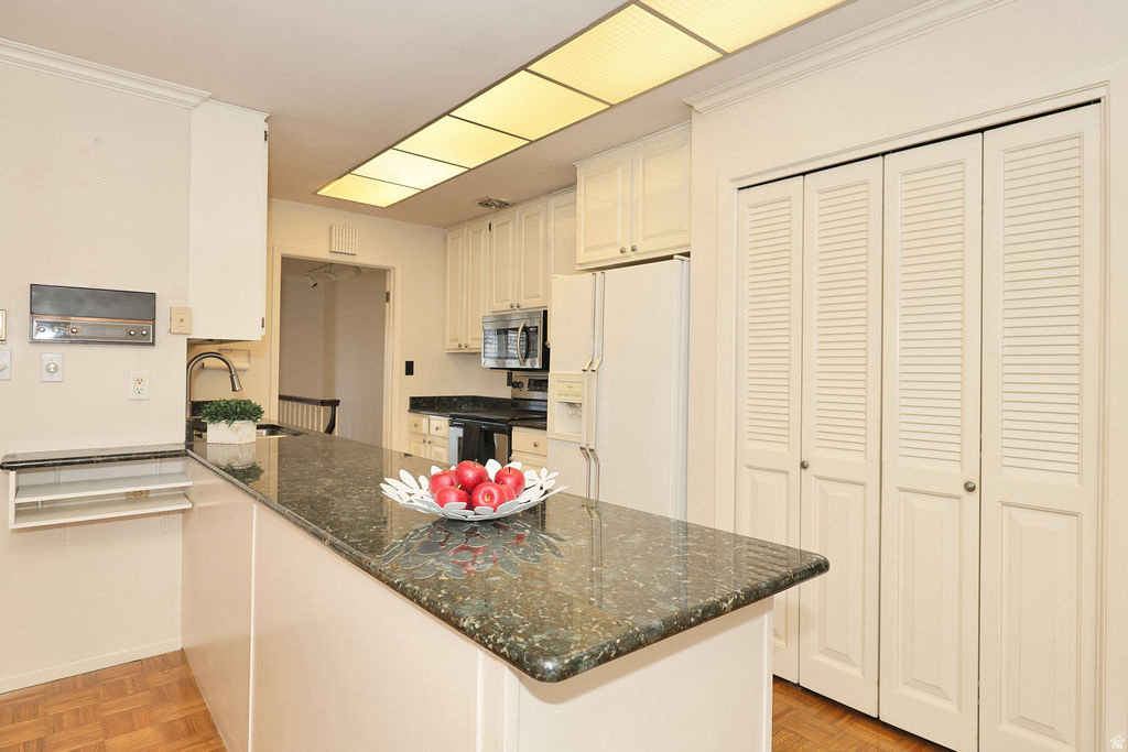 OLD FARM - Residential