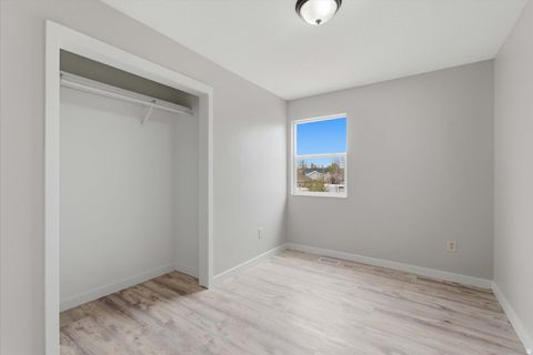 Tiny photo for 944 S 740 W, Lehi, UT 84043 (MLS # 2147180)