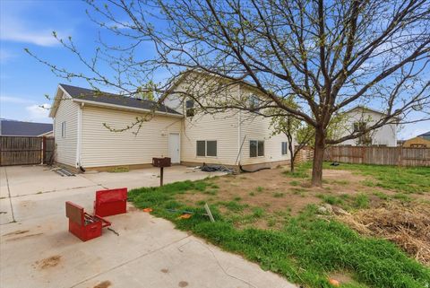 Tiny photo for 944 S 740 W, Lehi, UT 84043 (MLS # 2147180)