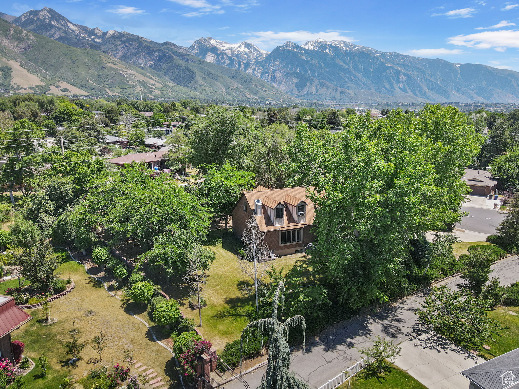 KINO HEIGHTS - Residential