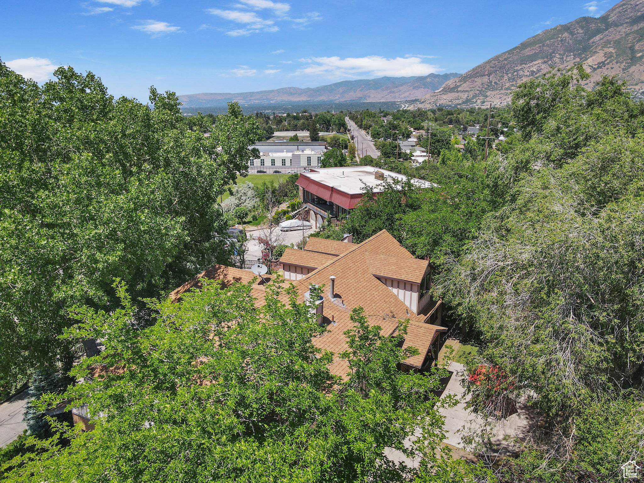 KINO HEIGHTS - Residential