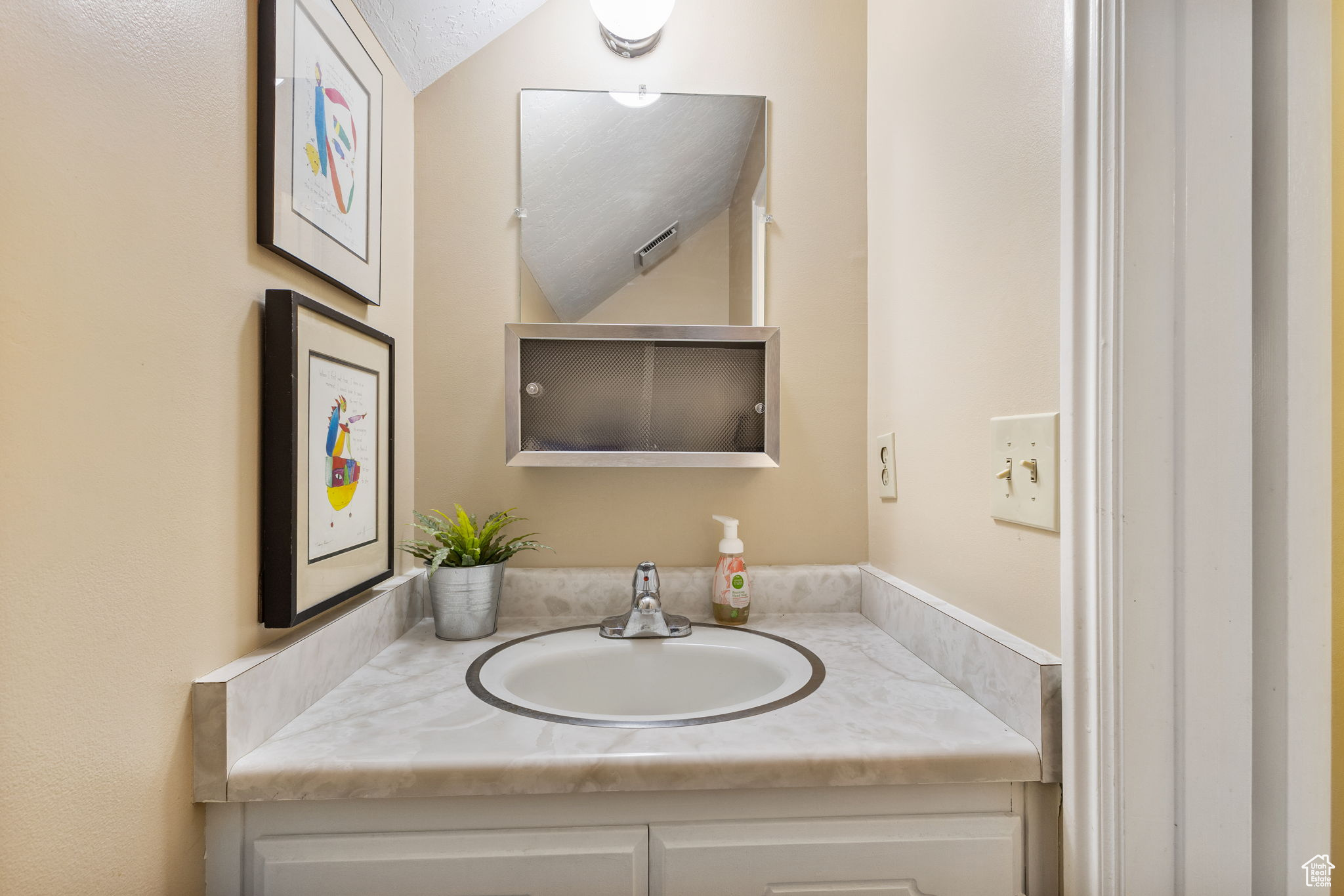 KINO HEIGHTS - Residential