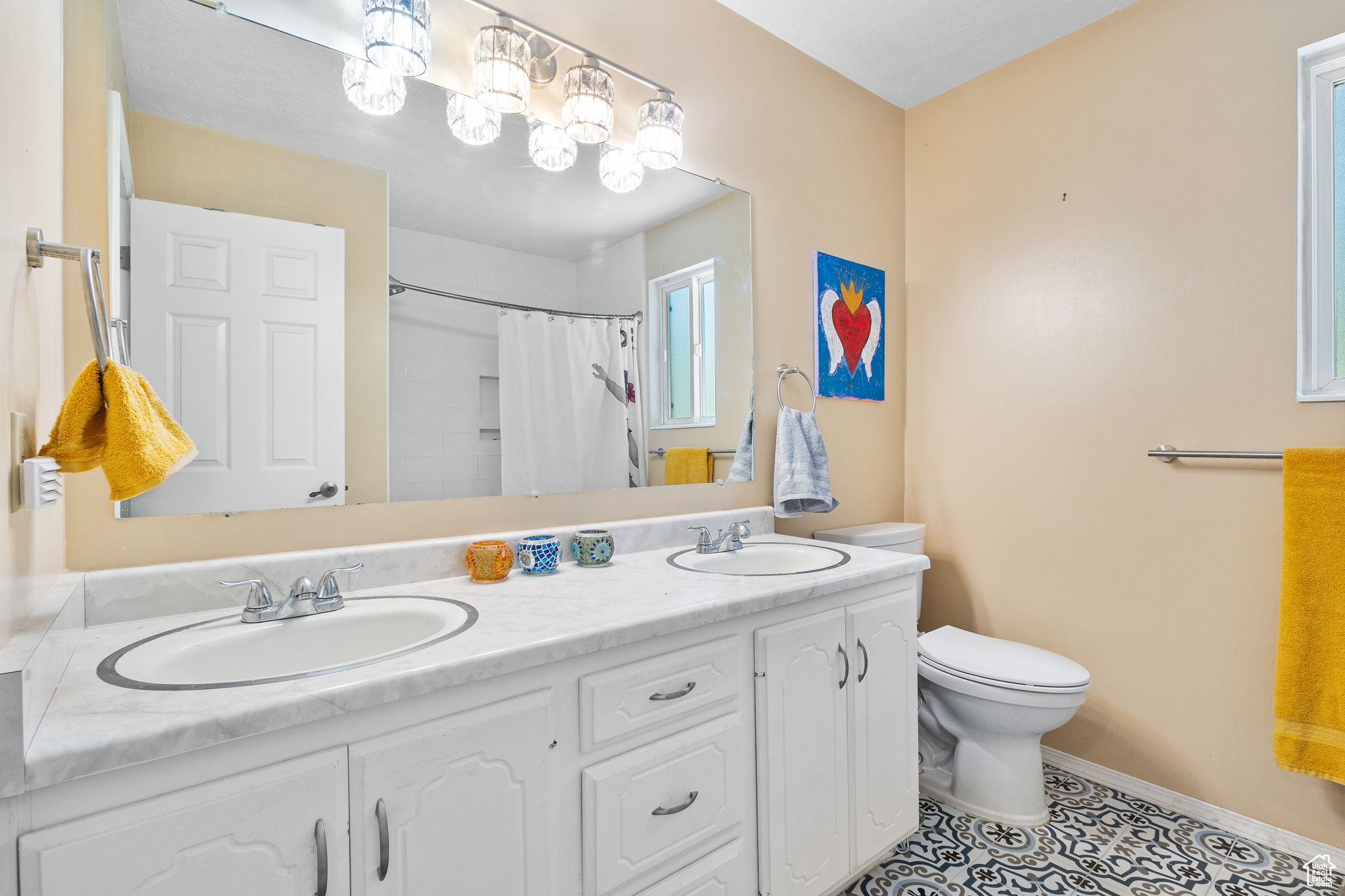 KINO HEIGHTS - Residential