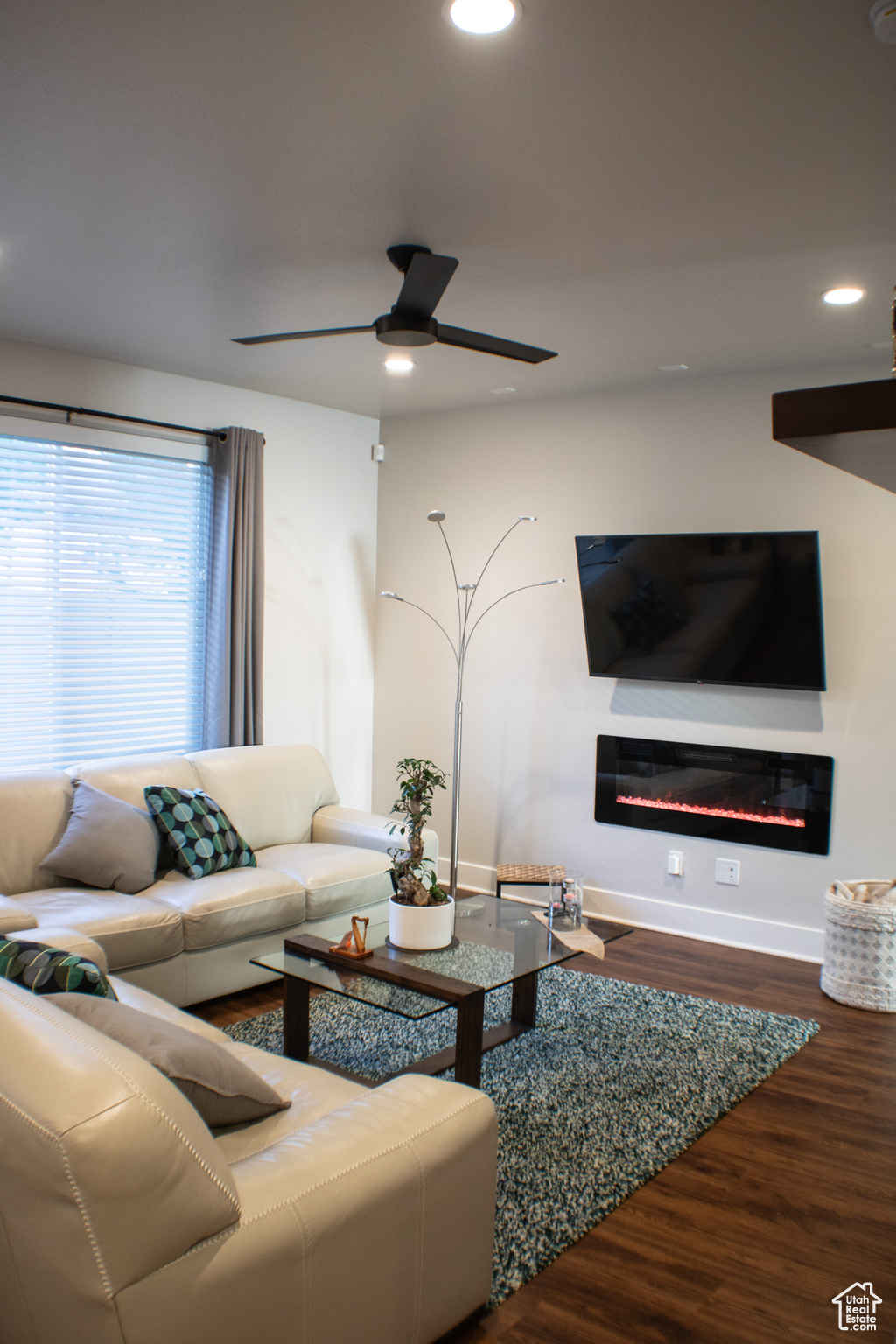 RIDGEVIEW - Residential