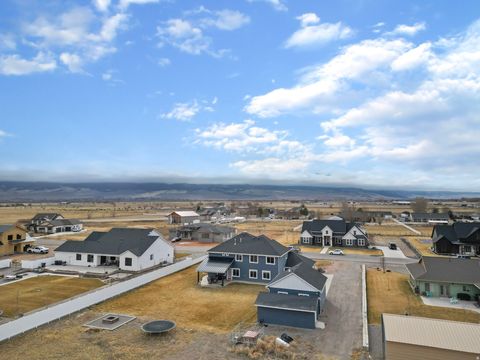 Tiny photo for 472 W 2300 S, Richfield, UT 84701 (MLS # 2137419)