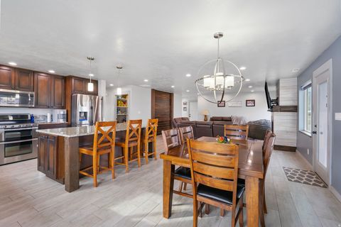 Tiny photo for 472 W 2300 S, Richfield, UT 84701 (MLS # 2137419)