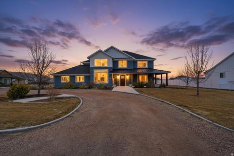 Tiny photo for 472 W 2300 S, Richfield, UT 84701 (MLS # 2137419)