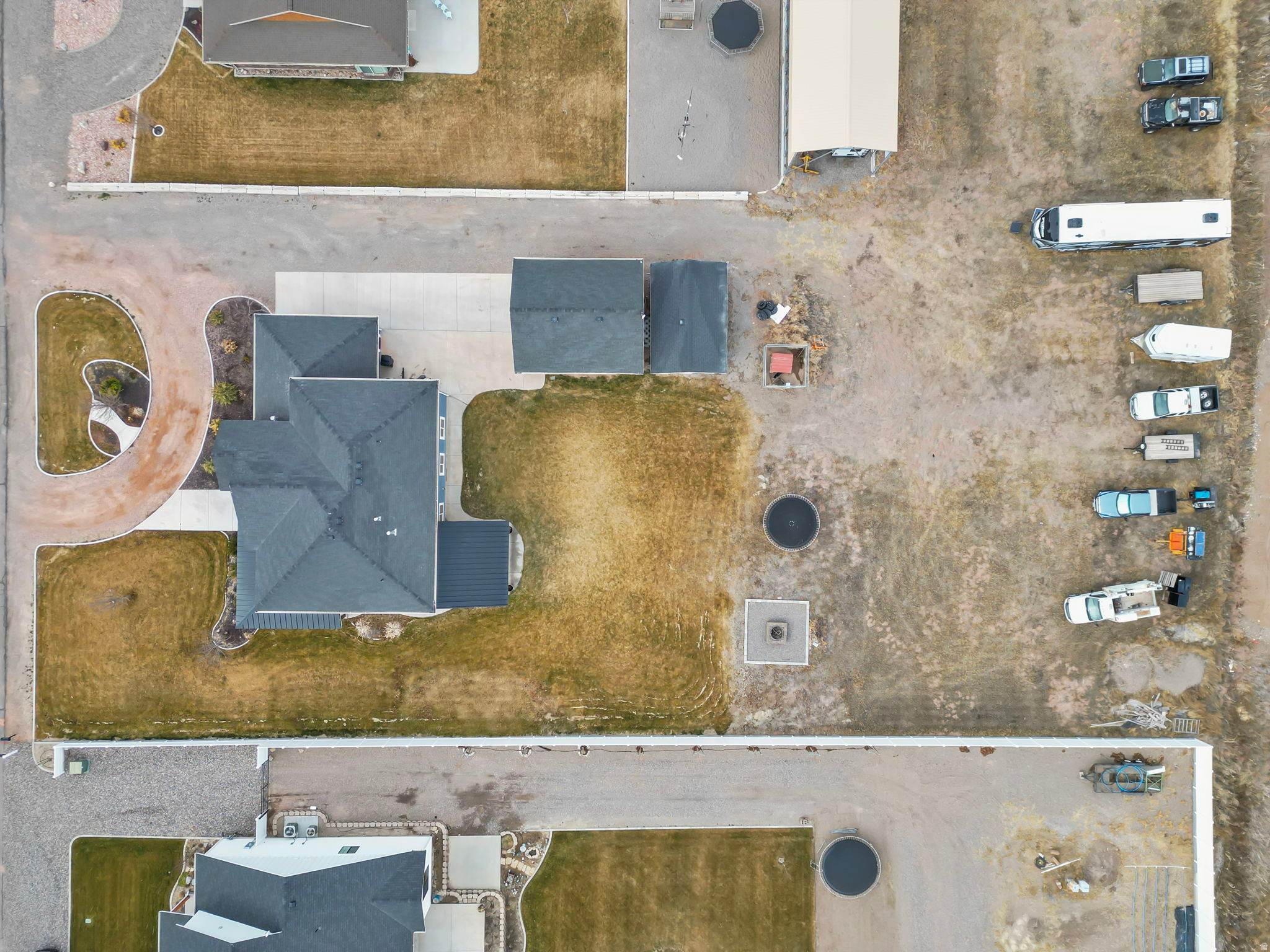 NORTH MEADOW - Residential