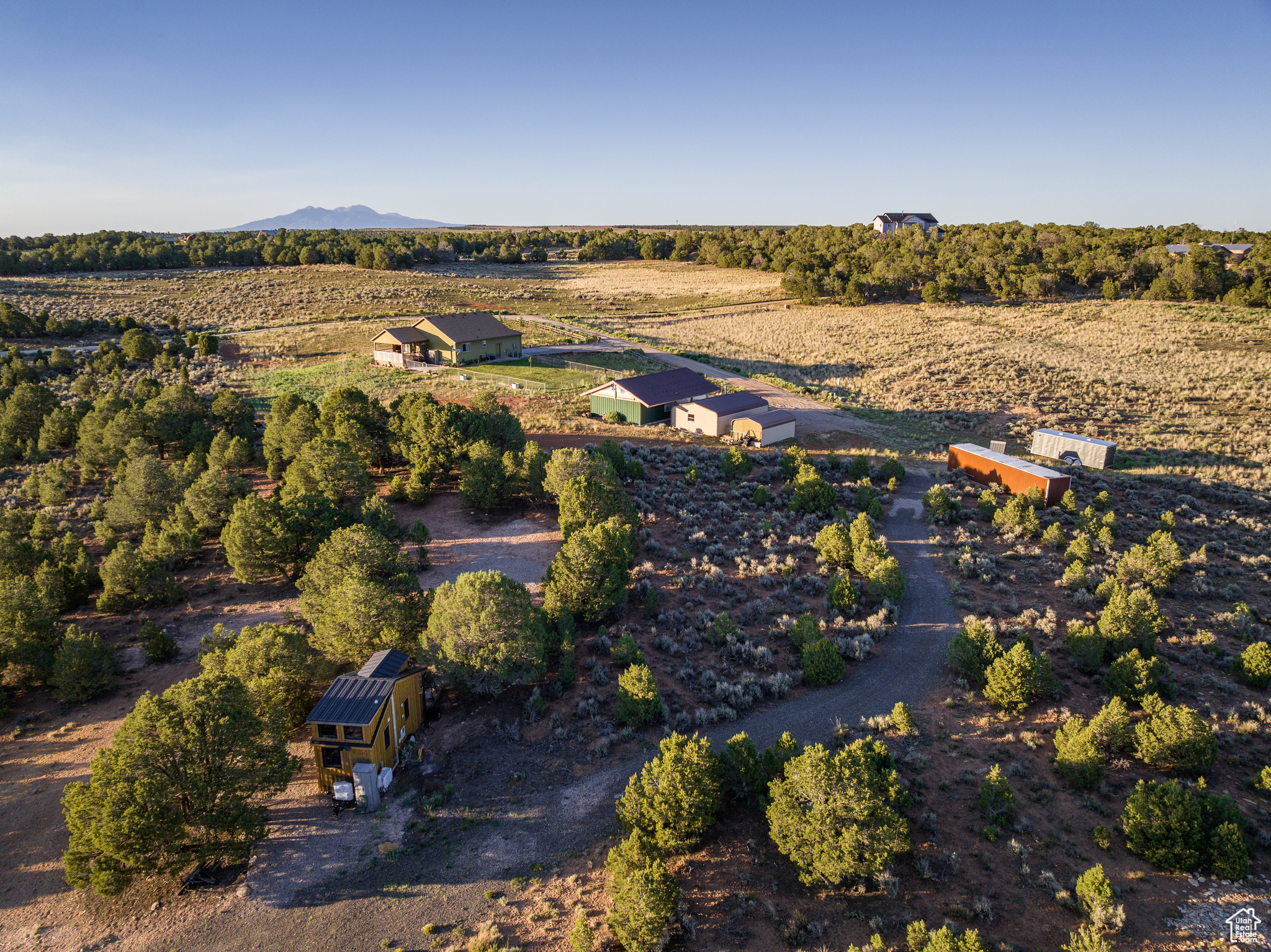 ELK MEADOWS - Residential