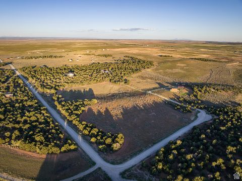 Tiny photo for 599 S HIDEAWAY CV S, Monticello, UT 84535 (MLS # 2098398)