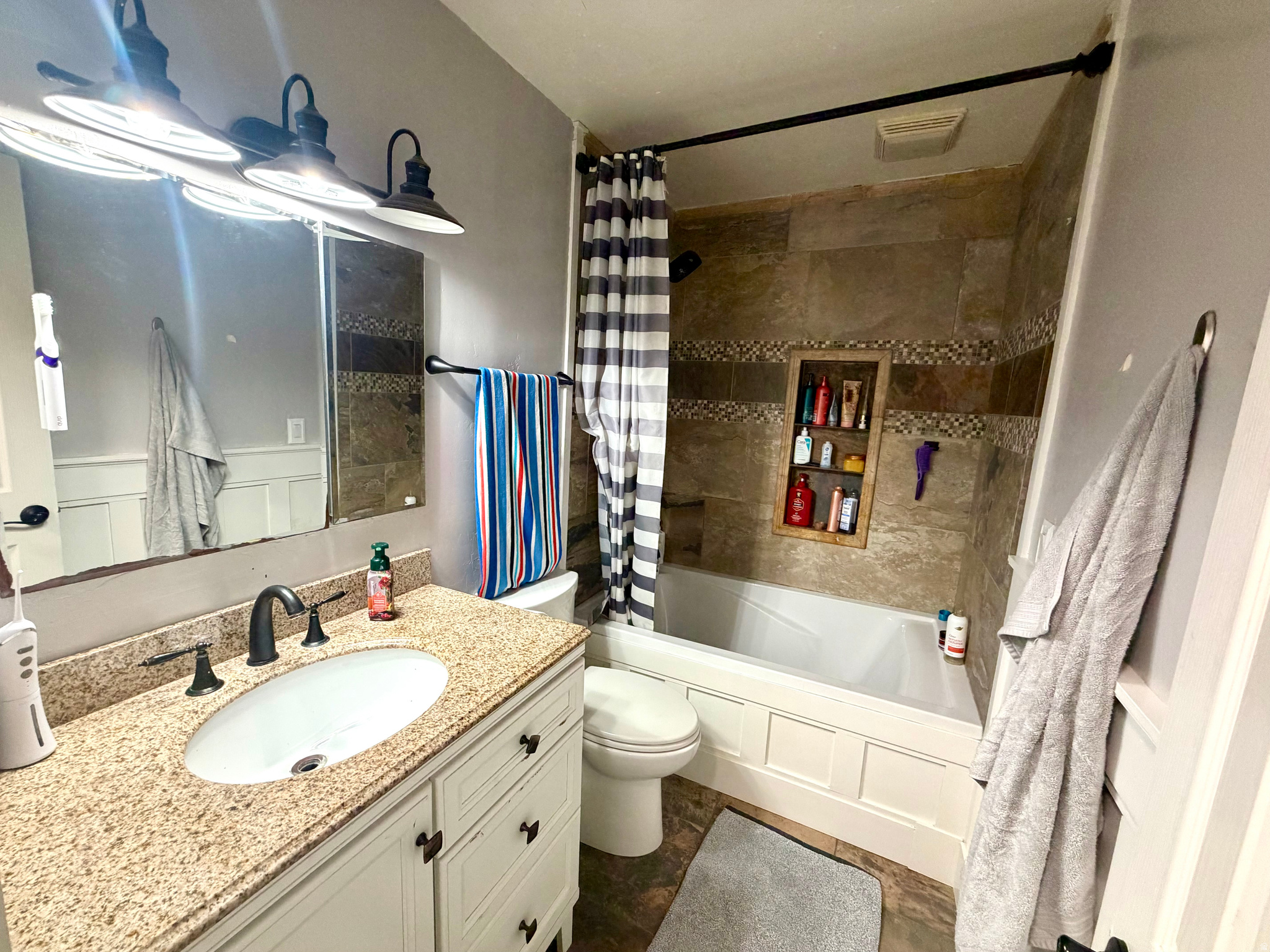 WESTLAND PARK SUBDIVISION AMENDED - Residential