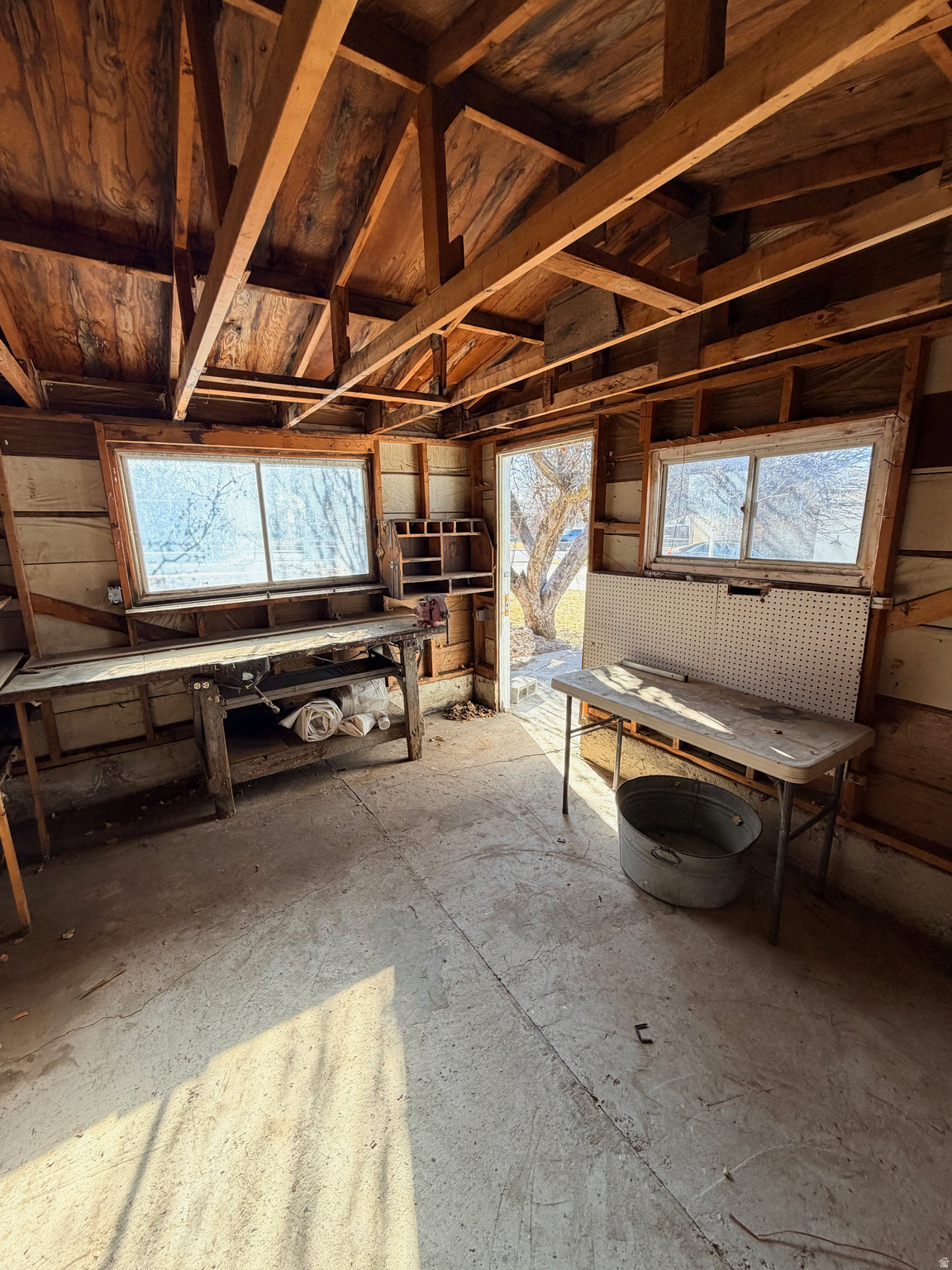 JORDAN VILLA - Residential